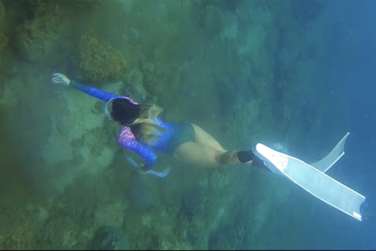 Lập nhóm 'phượt' đáy biển để nhặt rác