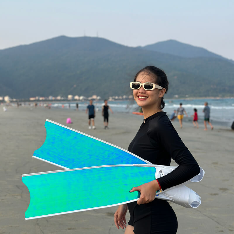 Cho thuê fins leaderfins